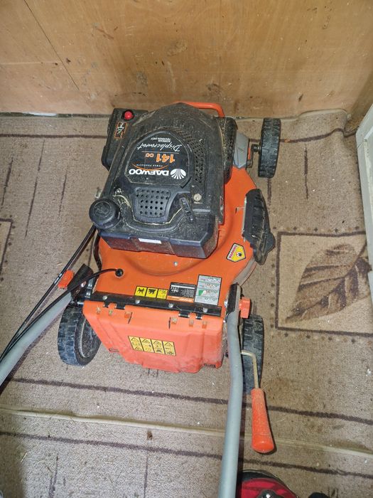 Косачки едната е почти нова, другата може  и за части.