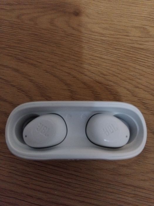 Слушалки JBL True wireless