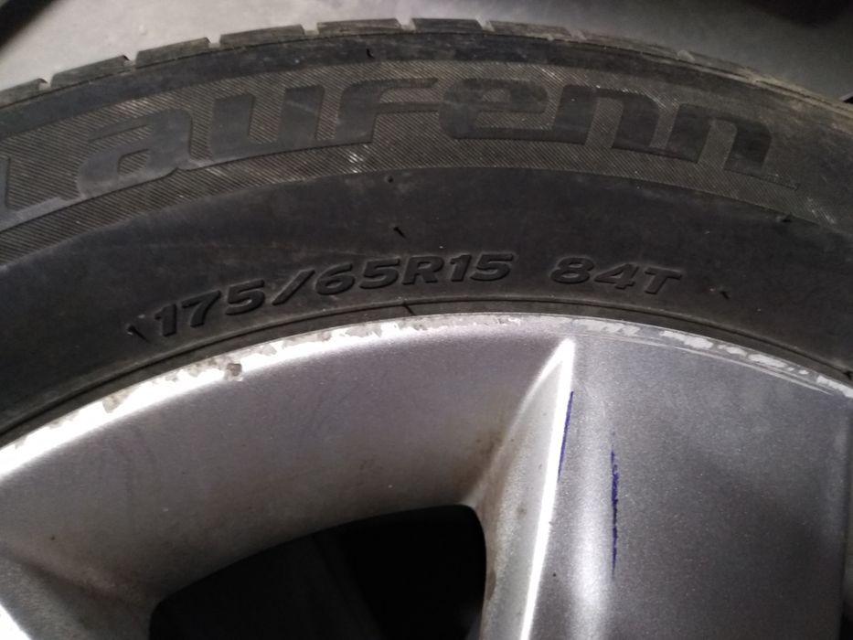 Летни гуми 175/65R15