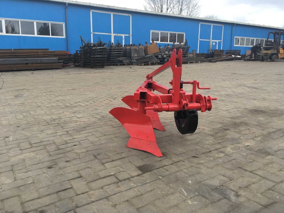 Plug cu 2 trupițe – 22 cm pentru tractor - Piese de schimb