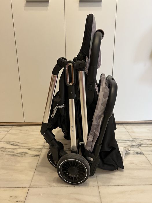 Бебешка количка Chipolino easy go