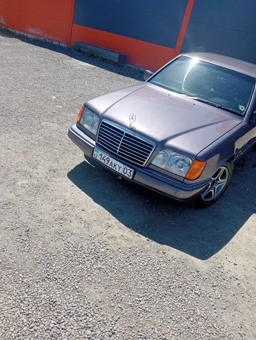 Мерседес Е 124. Продам 1. Миллион пядцот м срочно