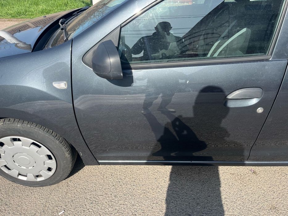 Bara fata mogam sandero 2016 logan 12 benzina 90 mii km