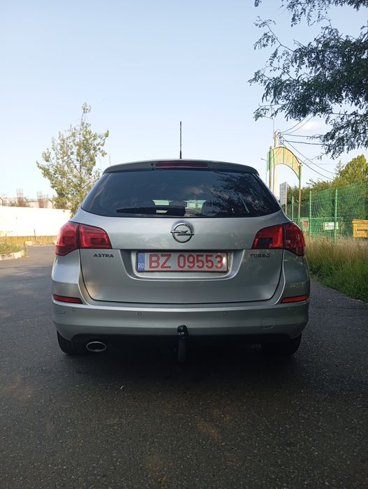 OPEL Astra 2012 — imagine 4