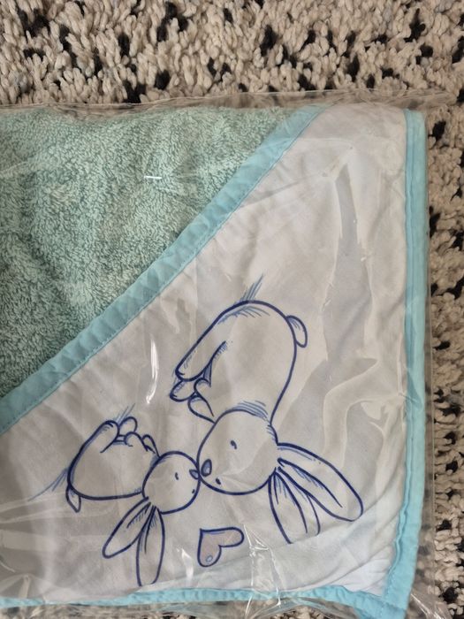 Нова детска хавлия с качулка Tega baby размер 90х90