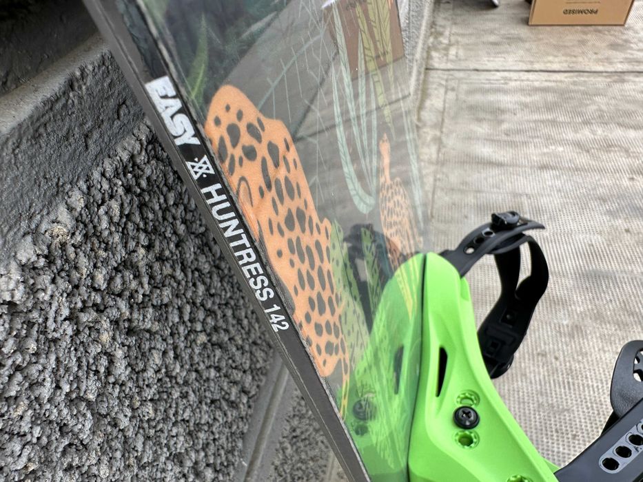 placa noua snowboard easy huntress L142cm