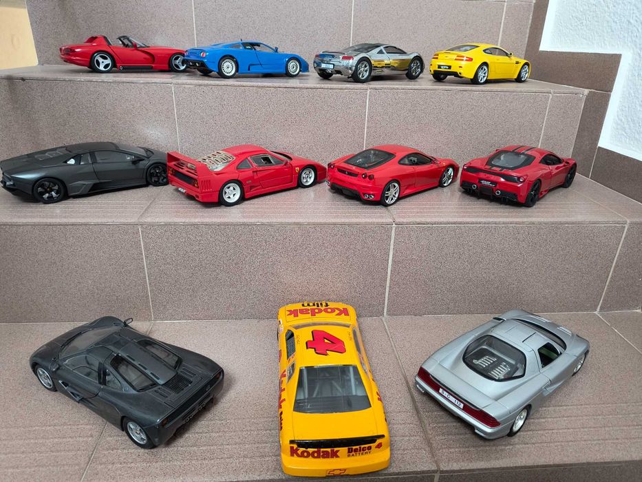 1:18 колички diecast