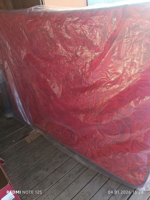 Продаю матрас б\у