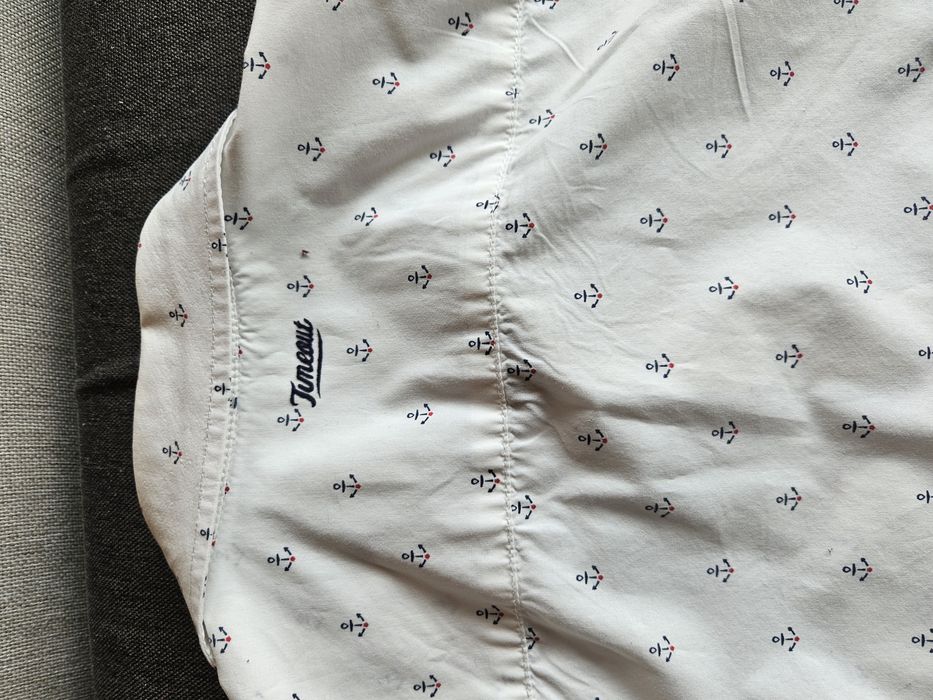 Бяла риза с котвички размер: S