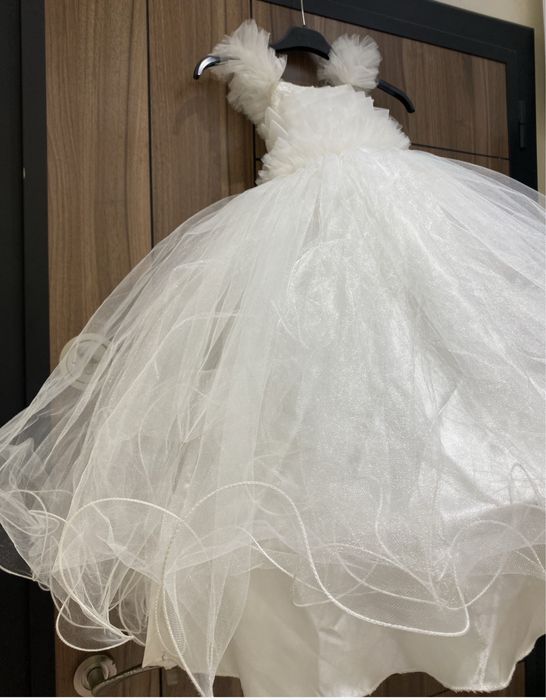 Булченска рокля за дете с воал 2-5г