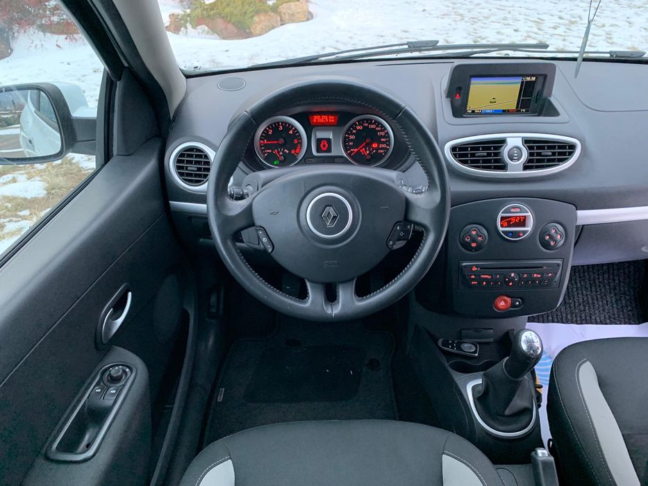 RENAULT CLIO - 1.5dCI - 90CP - 2011 - E5