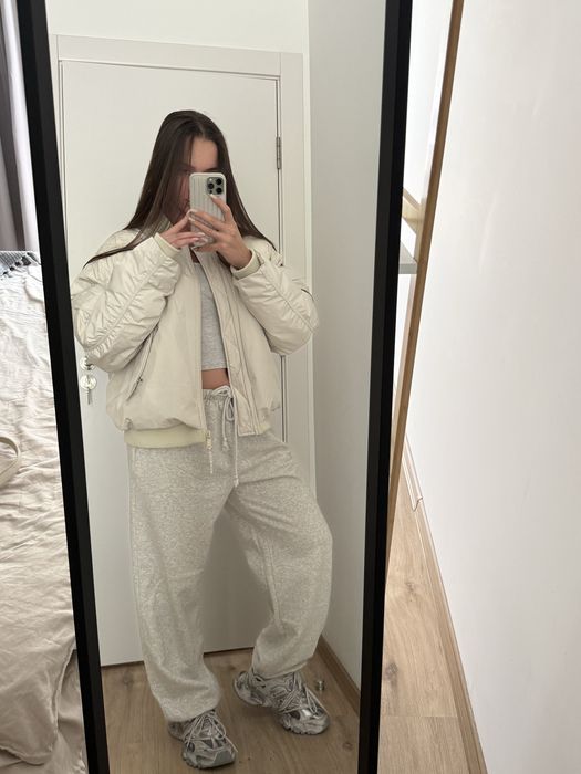 Бомбер Zara oversize
