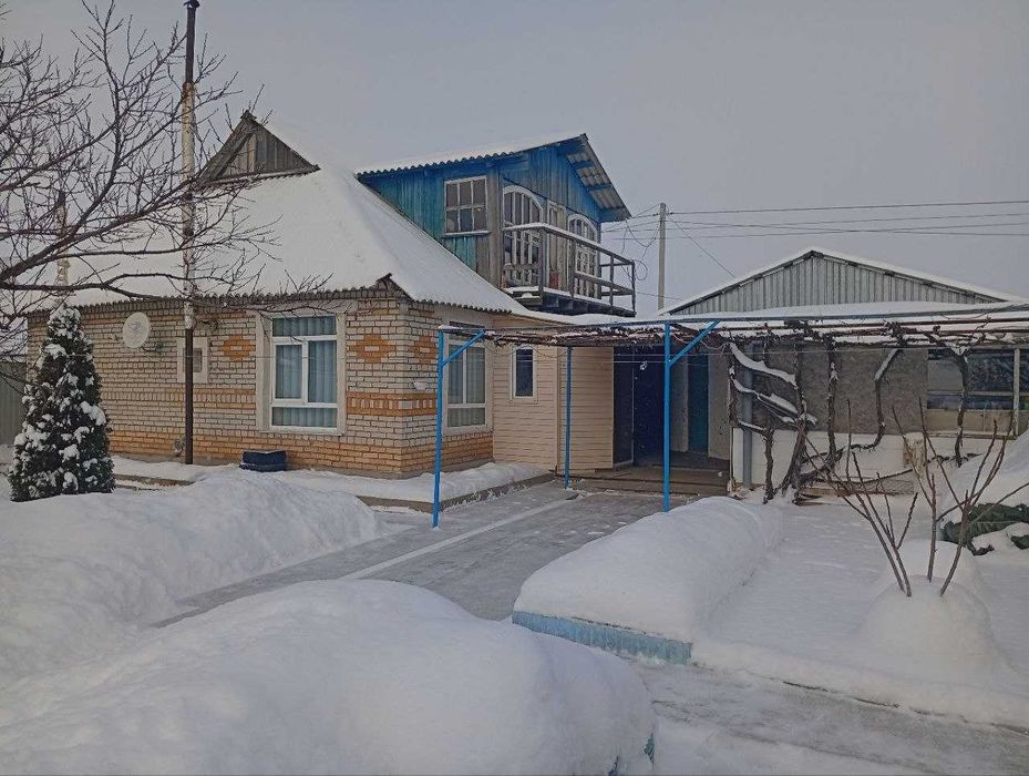 Продаётся дом в посёлке Круглоозёрное