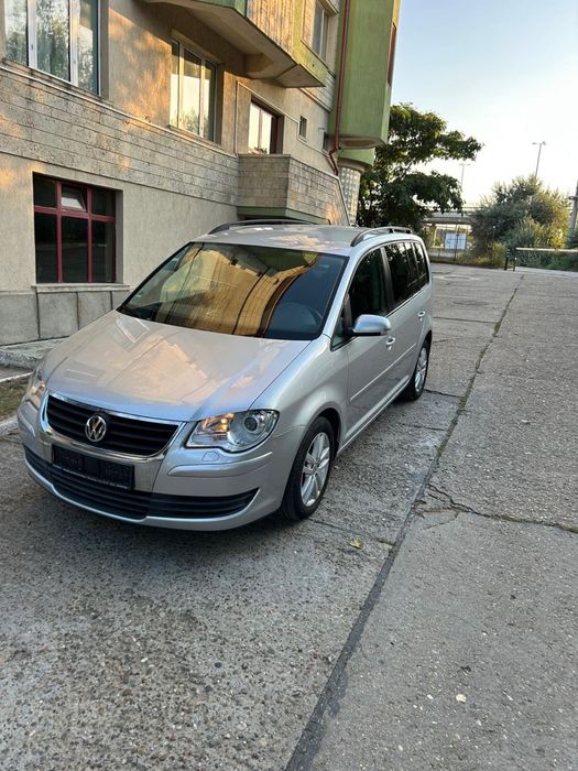 VOLKSWAGEN Touran 2008 — imagine 3