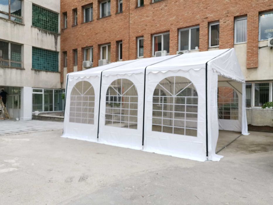 Cort corturi pentru evenimente , spatii comerciale . RM