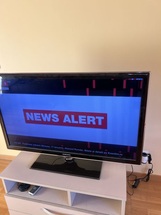 Televizor Led Samsung Smart TV  diagonala 94cm