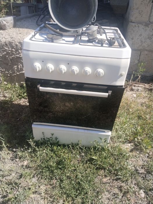 Продам срочно Газплиту