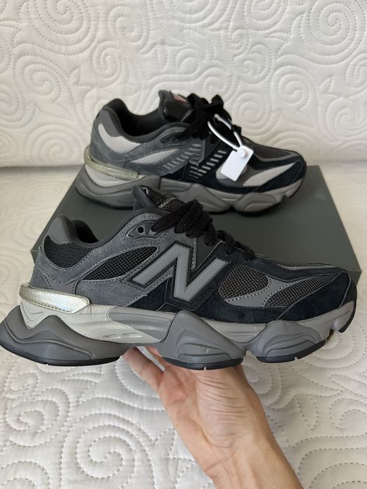 NewBalance NB 9060 Black/ Grey