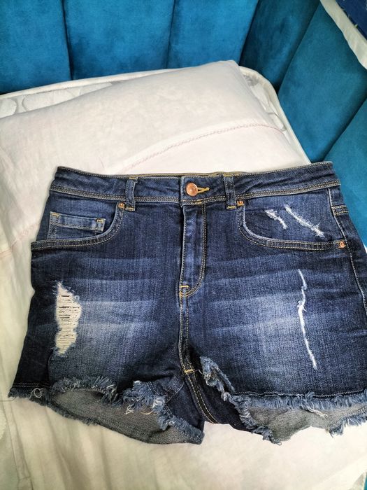 Продам все вещи за 5000тг