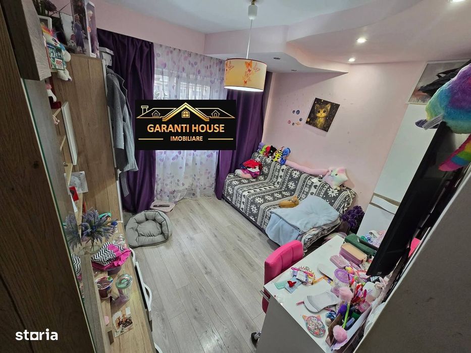 Republicii, apartament cu 2 camere, decomandat, 65 900€ negociabil