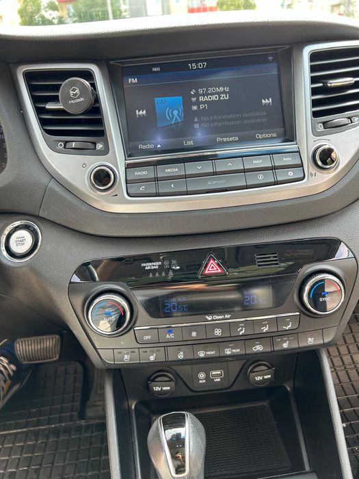 Hyundai Tucson PREMIUM LUXURY