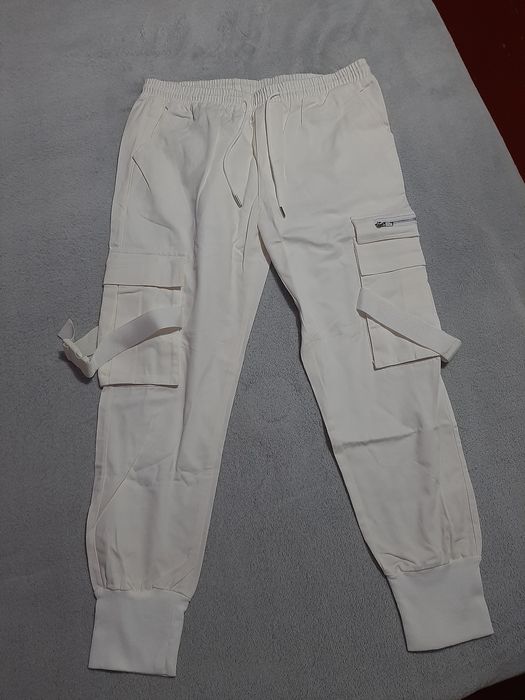 Pantaloni cargo barbati BOOHOOMAN