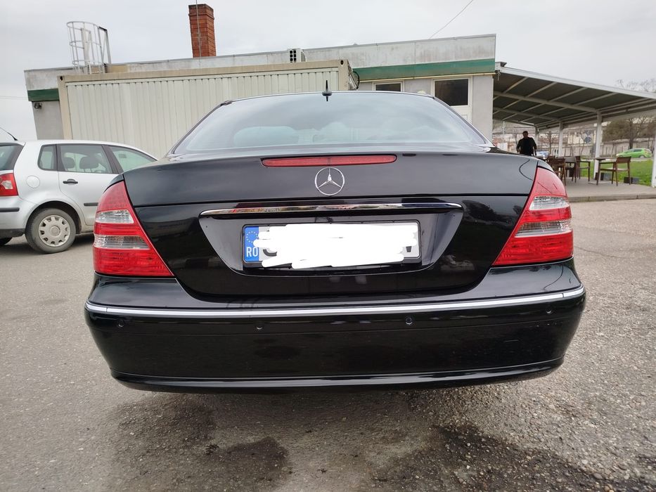MERCEDES-BENZ E-Class 2005 — imagine 4