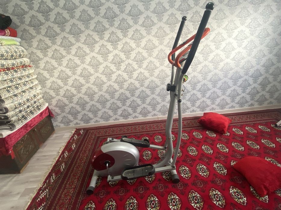 Эллиптический тренажор