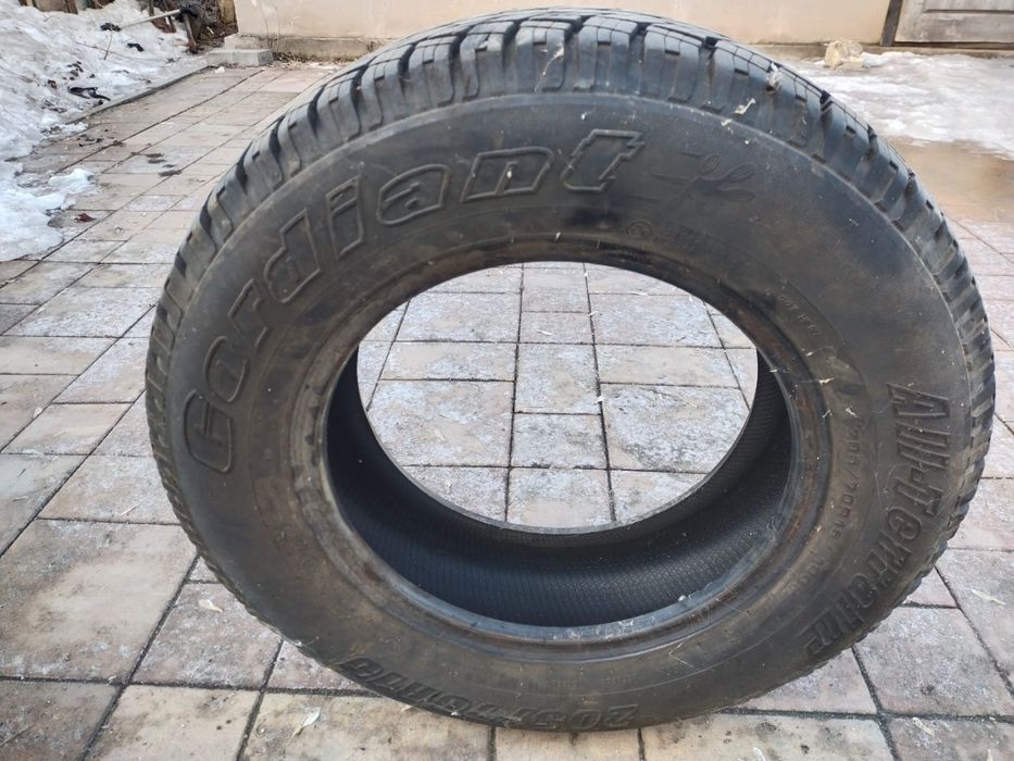 Продам шины летние