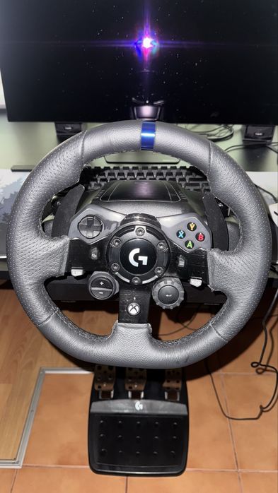 Volan Logitech G923 PC/Xbox + Schimbator Logitech