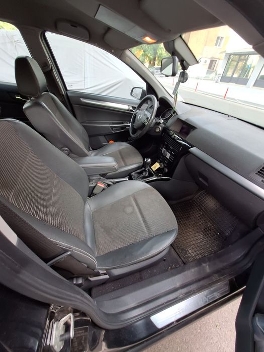 OPEL Astra 2009 — imagine 5