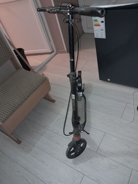 Продам самокат в отличном состоянии