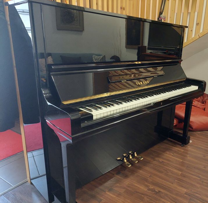 Pianina vertical YAMAHA U3 H – fabricat în Japonia, stare excelentă
