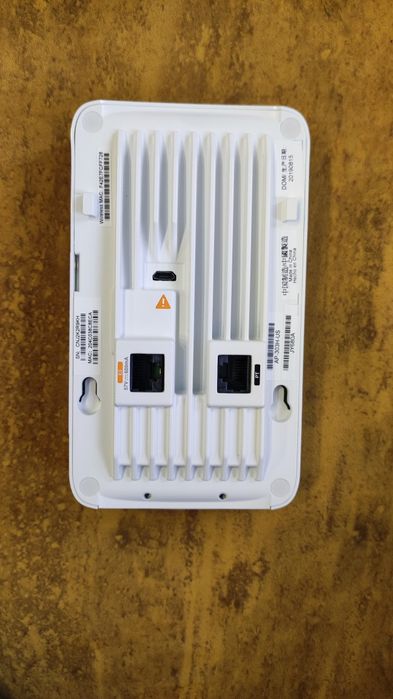 Точка за достъп / Range Extender HP / Aruba AP-303H  JY680A