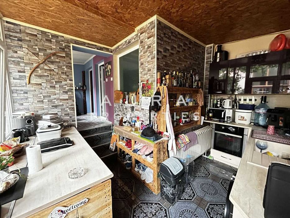 Продава се Къща в Разград, Бели Лом - 310 кв.м за 537 €/кв.м - Снимка #5