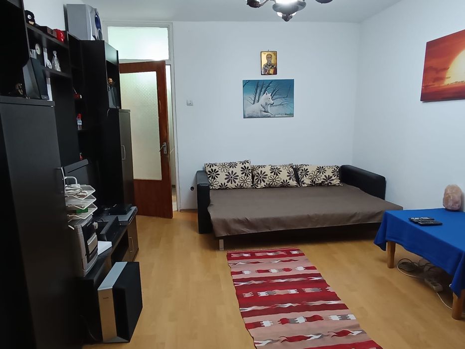 Garsoniera de inchiriat