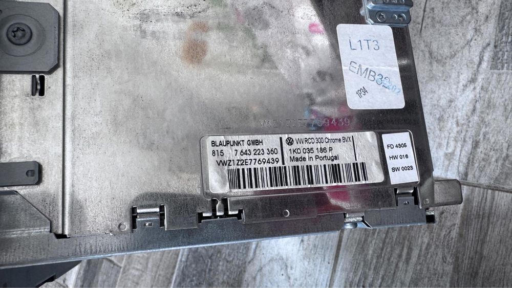 Ceas bord vw golf 4 Cd player(2 buc)