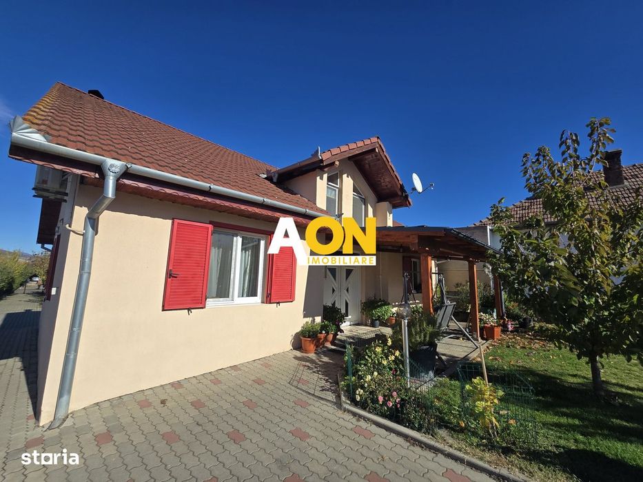 Casa 5 Camere, 2 Bai, 600mp Teren, Zona Oarda
