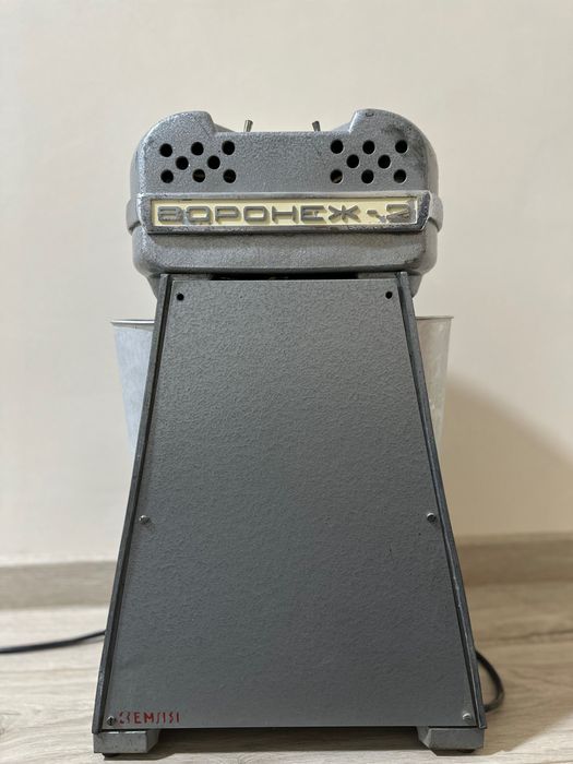 Продаётся Коктейльный миксер