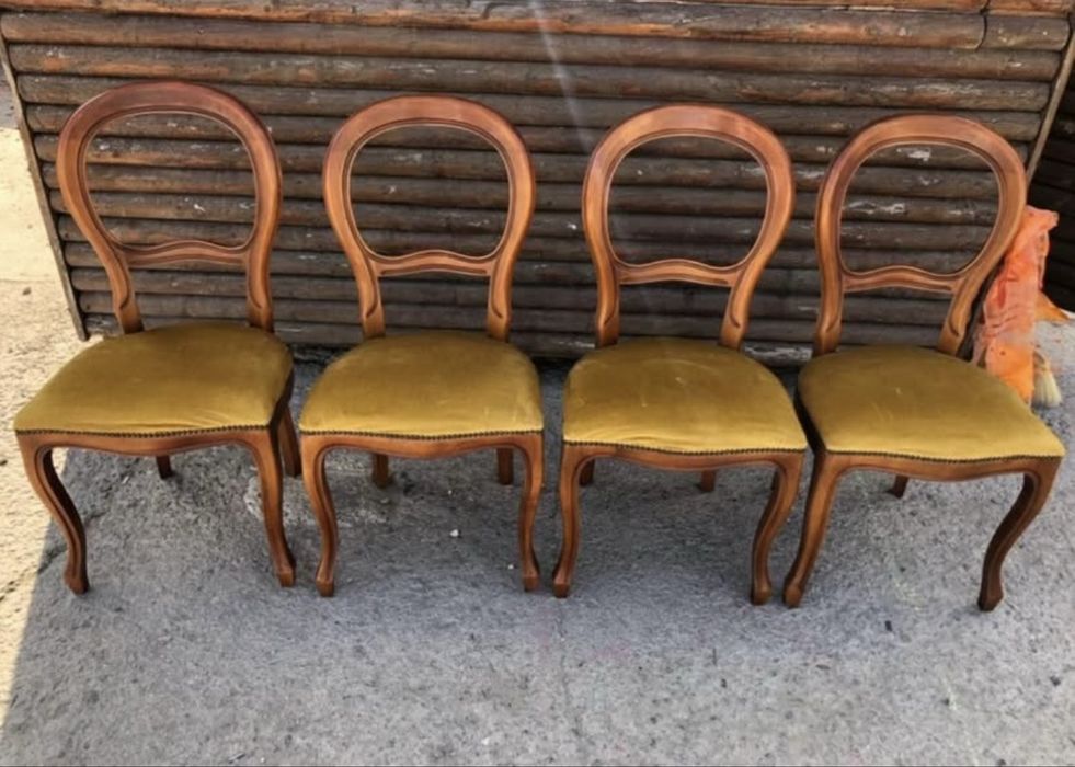 Vand 4 scaune import italia