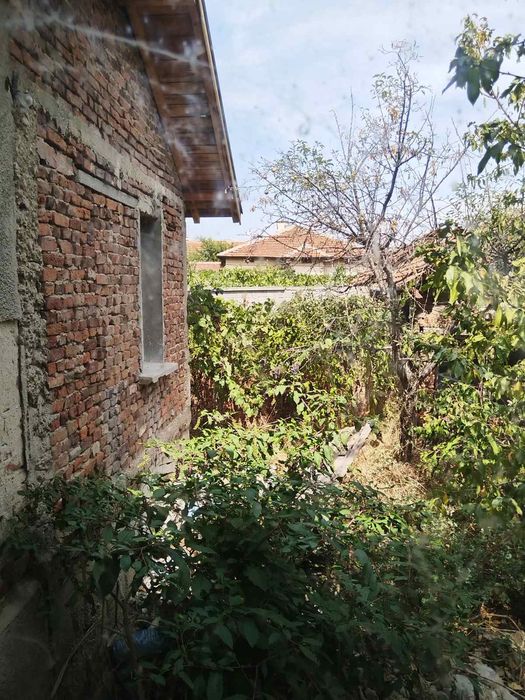 Дава се под наем Къща в Земен - 80 кв.м за 38760 € - Снимка #6