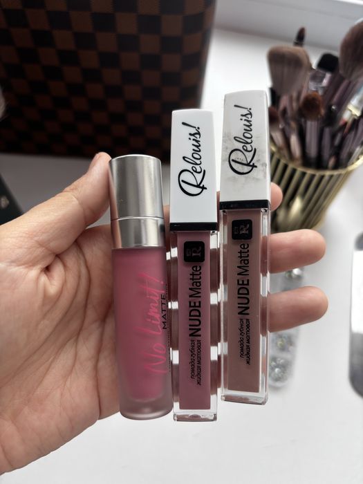 Продам косметику для визажиста