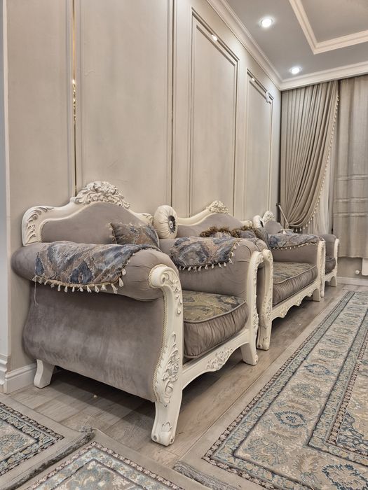 Диван и 2 кресла