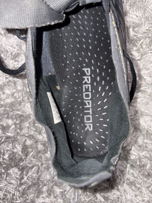 Adidasi fotbal predator league