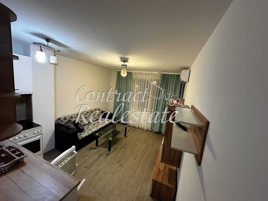 Дава се под наем Двустаен апартамент в Варна, Левски - 53 кв.м за 418.71 € - Снимка #2