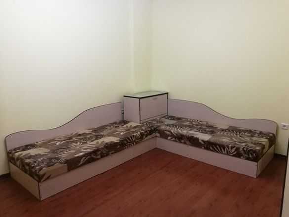 Дава се под наем Двустаен апартамент в Бургас, Възраждане - 76 кв.м за 225 € - Снимка #4