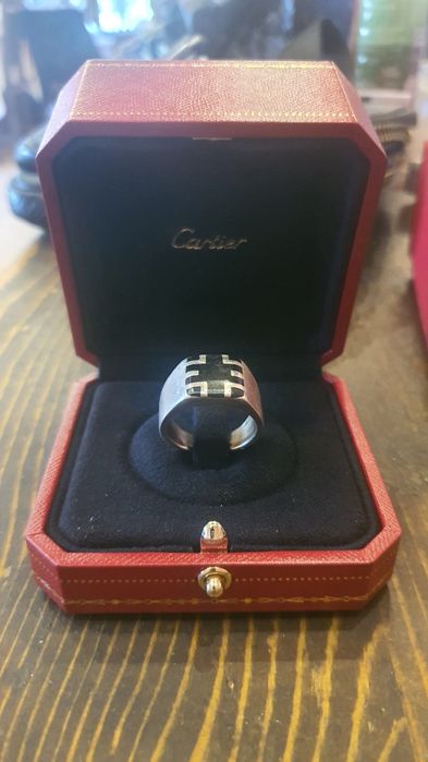 Кутия Cartier за пръстен бижу
