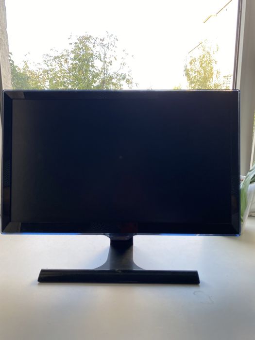 Монитор HP и Samsung