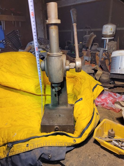 Vand presa mecanica, cursa 100mm