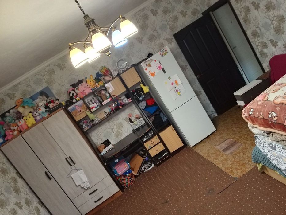 Продаётся Кадышева 1 комнатная ,Авиасозлар 1